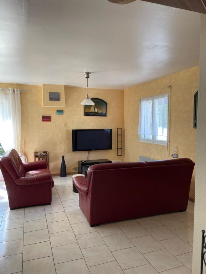 Gite des galets Saint-Léonard Extérieur photo
