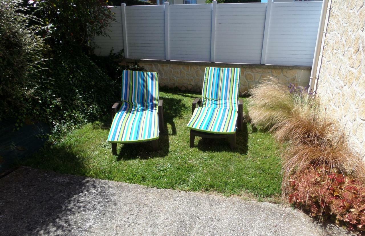 Gite des galets Saint-Léonard Extérieur photo
